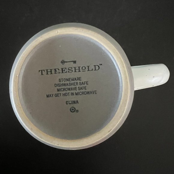 THRESHOLD White and Gray Speckled Ribbed Stoneware Mug with Unglazed Gray Base - Picture 10 of 11